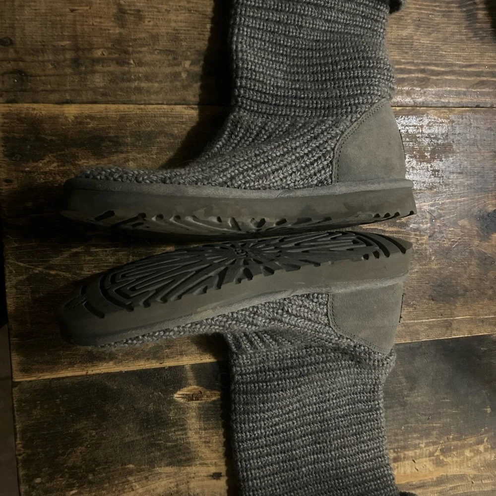 UGG Australia Classic Cardy Gray‎ Knit S/N 5819 Womens Tall Boots US Size 10